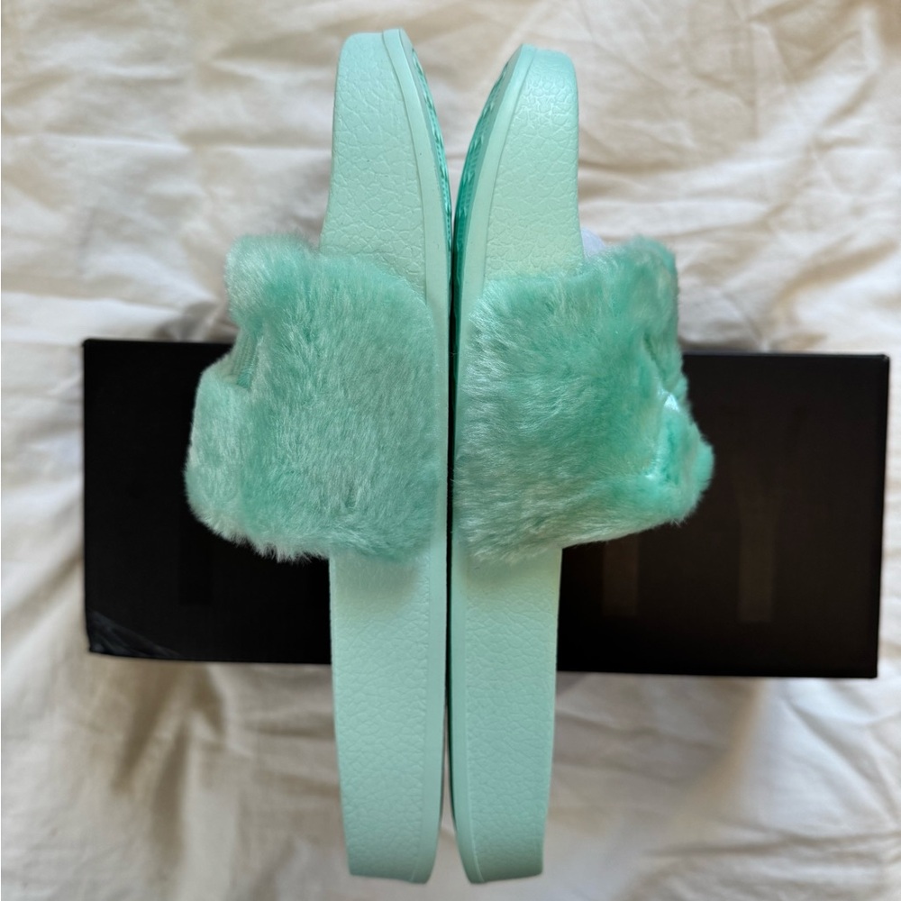 PUMA x Fenty Fur Slide (Rihanna) - Picture 2 of 10